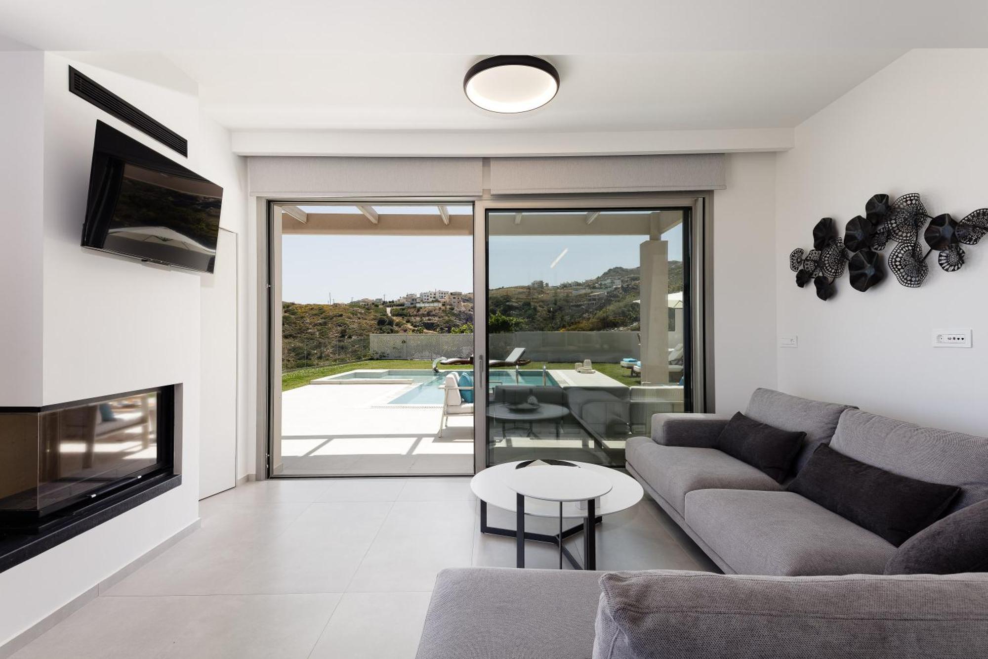 Villa Ligaria Pinnacle Exterior photo